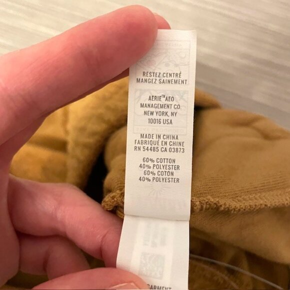 NWT Aerie Offline Summer Lights Terry Cloth Shorts Size XS - Picture 11 of 16